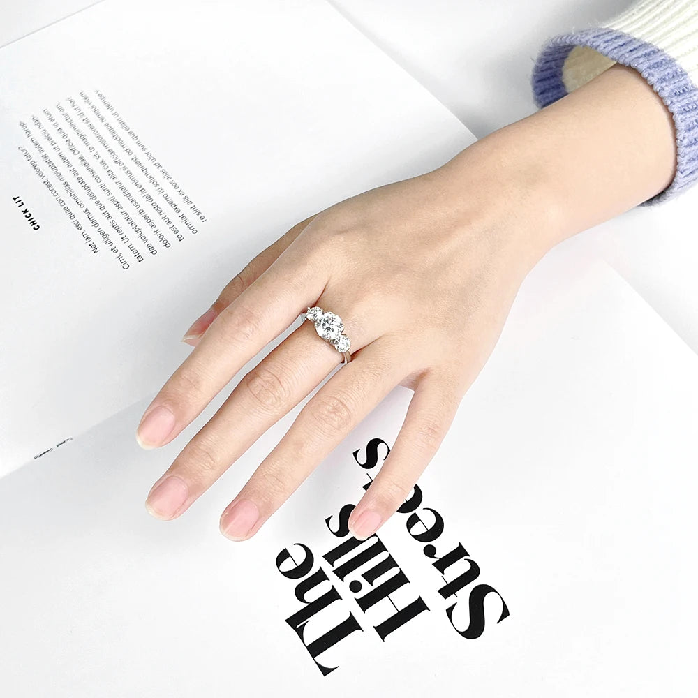 KNOBSPIN D VVS1 Moissanite Ring for Woman Engagement Wedding Jewely with GRA 925 Sterling Sliver Plated White Gold Eternity Band