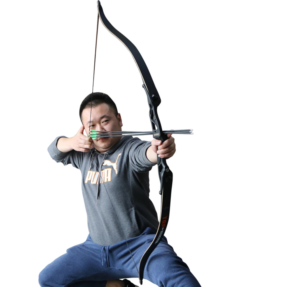 toparchery Archery Bow 56Inch 30-50lbs Outdoor Shooting Recurve Bow for Right-handed Powerful Take-down Hunting Bow with Bow Bag