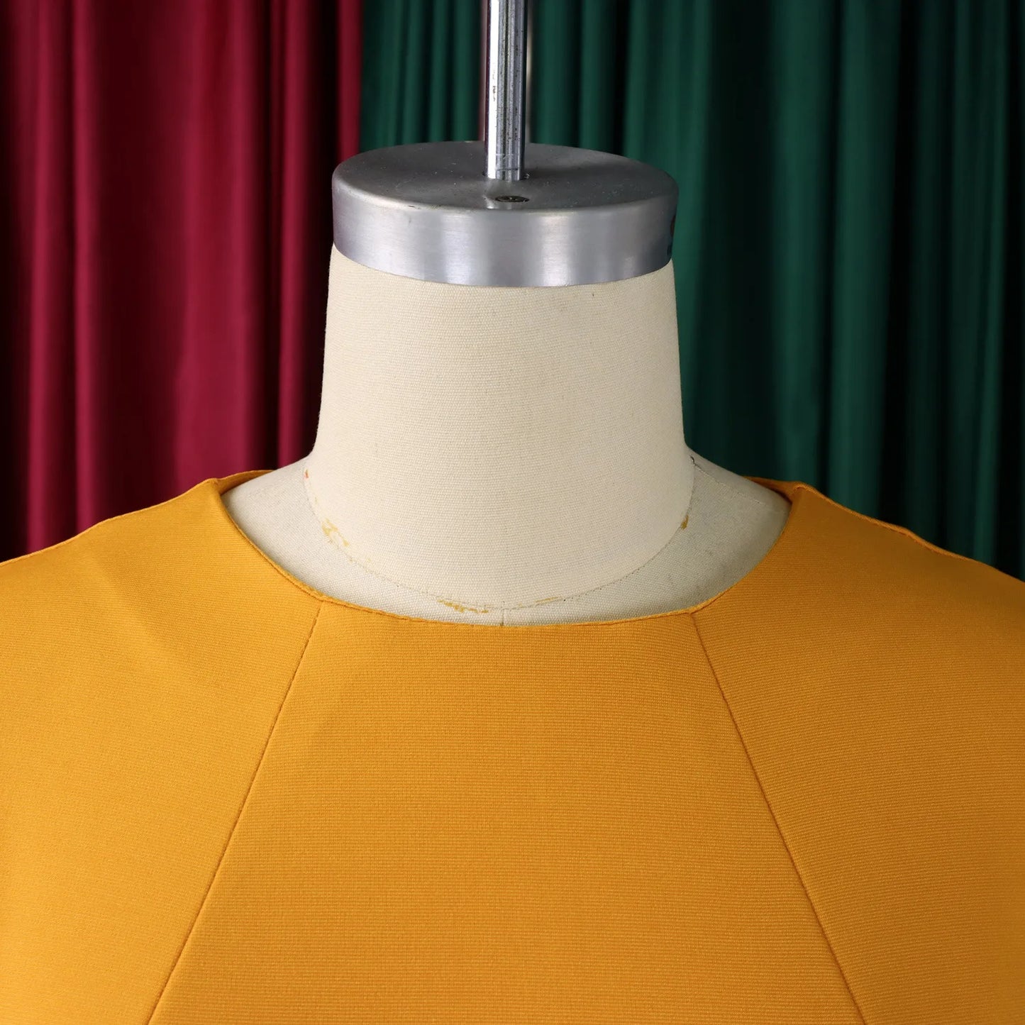 Elegant Bodycon Dresses for Women O Neck Full Sleeve Floral Decorate Solid Sheath Package Hips Mid Calf Professional Work Dress