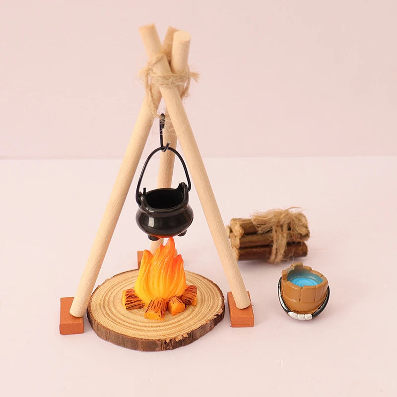 1 Set Micro Garden Landscape Decoration 1:12 Dollhouse Camping Campfire Scene Model Miniature Bonfire Ornament DIY Accessories