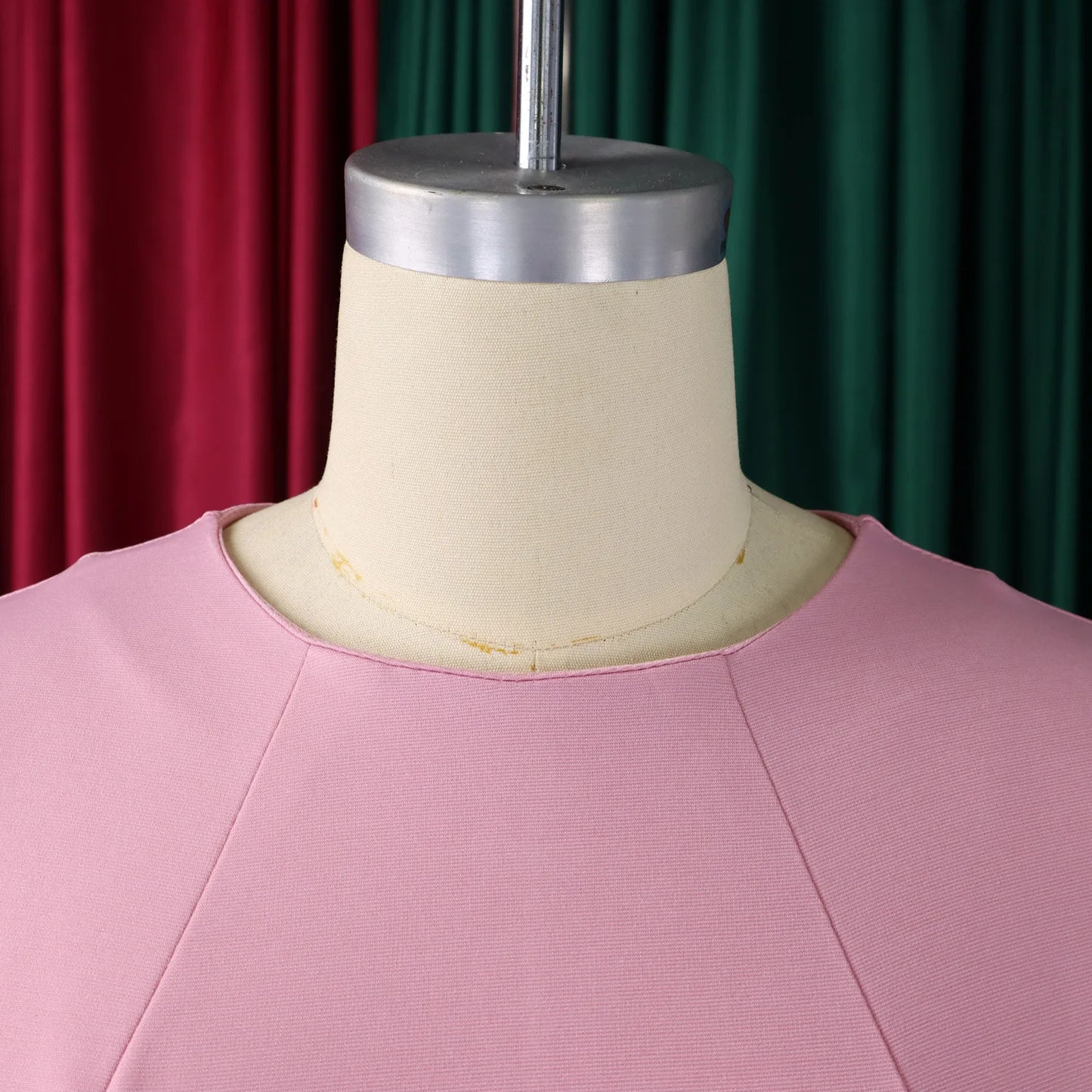 Elegant Bodycon Dresses for Women O Neck Full Sleeve Floral Decorate Solid Sheath Package Hips Mid Calf Professional Work Dress