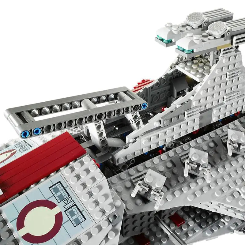 NEW 1170PCS star battle Movie MOC Venator-Class Republing Attack Cruiser model DIY creative ideas Child Toy Assembly Puzzle Gift
