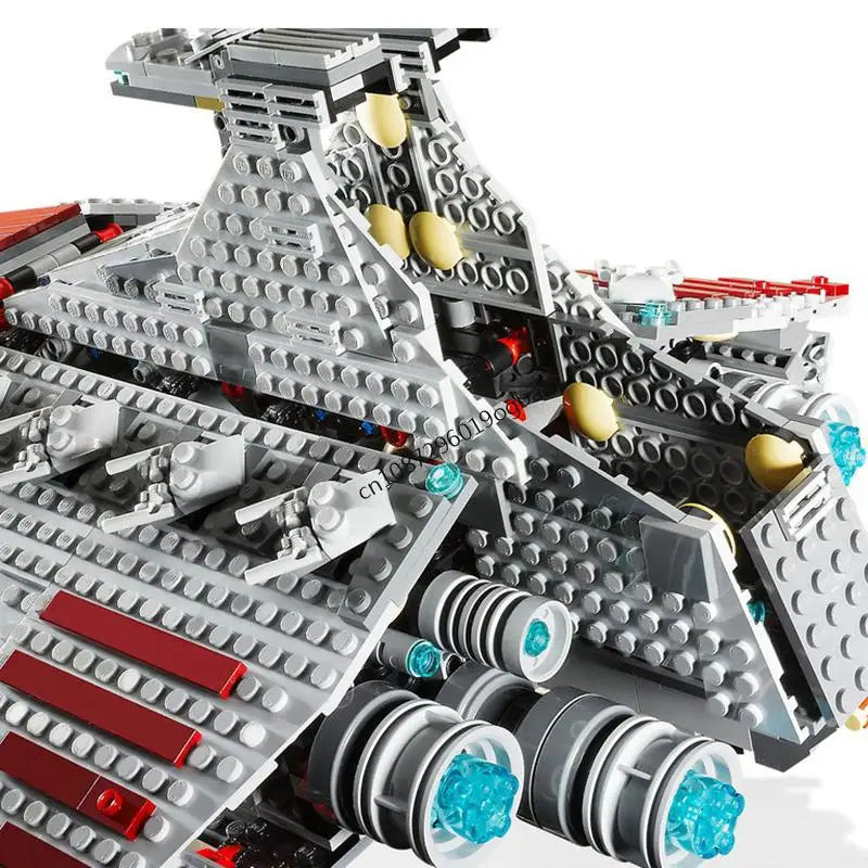 NEW 1170PCS star battle Movie MOC Venator-Class Republing Attack Cruiser model DIY creative ideas Child Toy Assembly Puzzle Gift