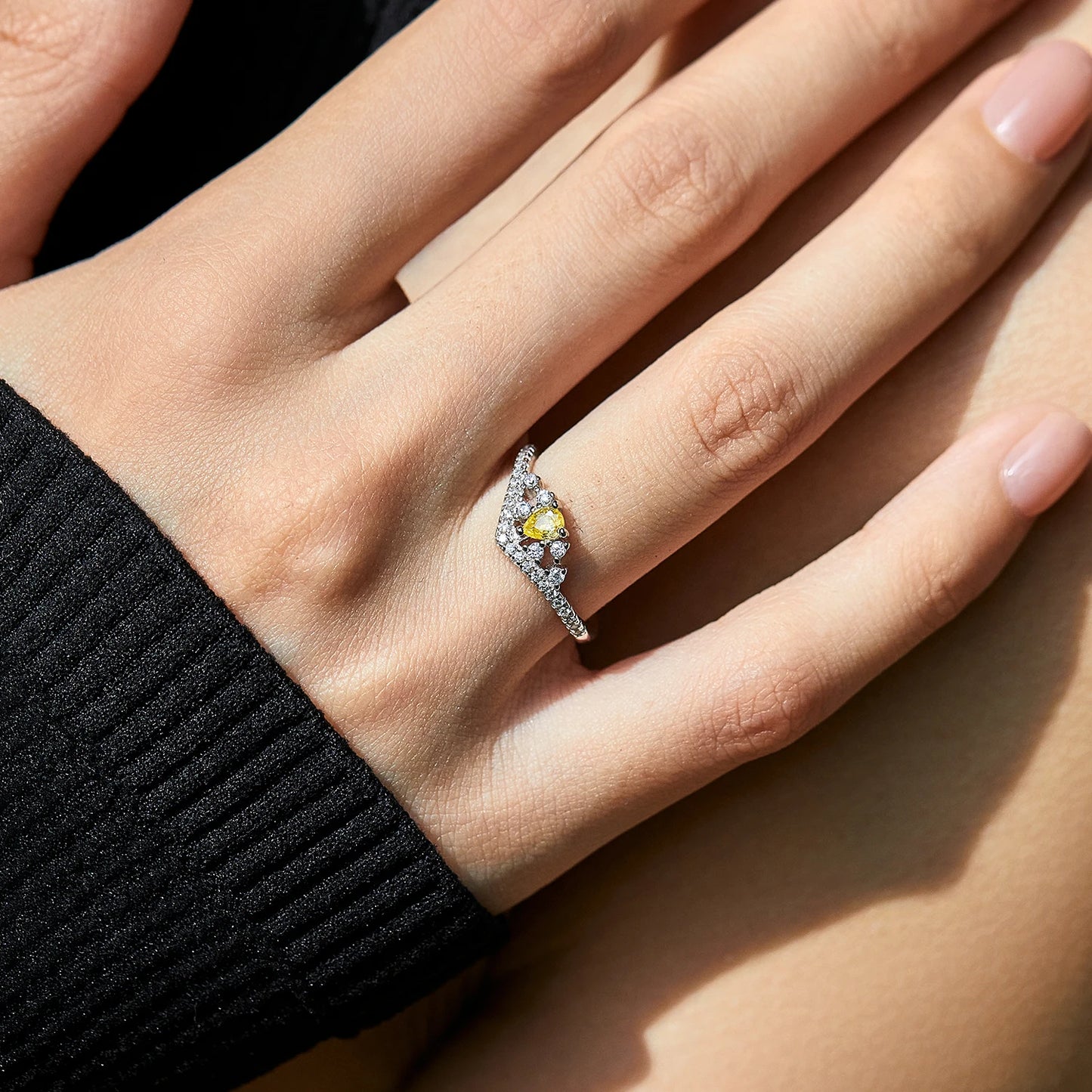 MODIAN 925 Sterling Silver Luxury Sparkling Water Drop CZ Crown Finger Ring For Women Wedding Engagement Fine Jewelry Gifts