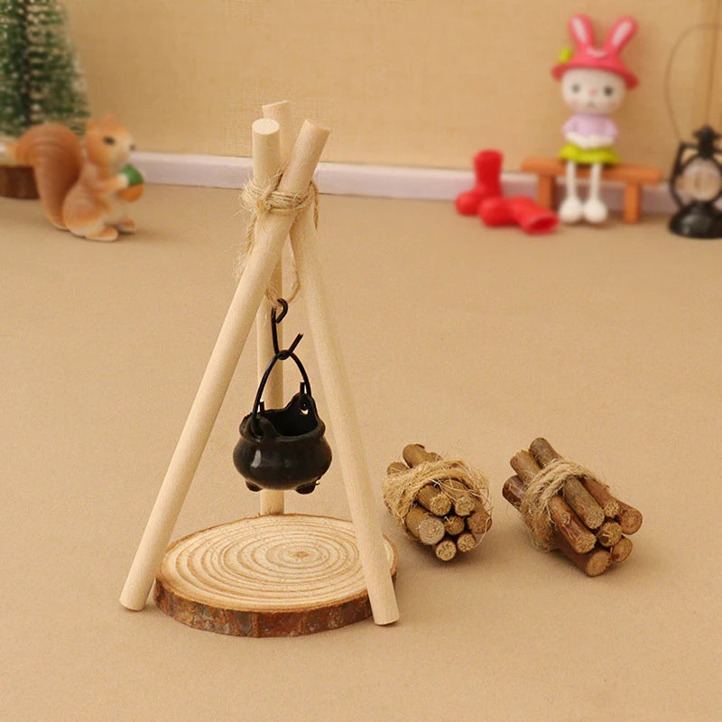 1 Set Micro Garden Landscape Decoration 1:12 Dollhouse Camping Campfire Scene Model Miniature Bonfire Ornament DIY Accessories